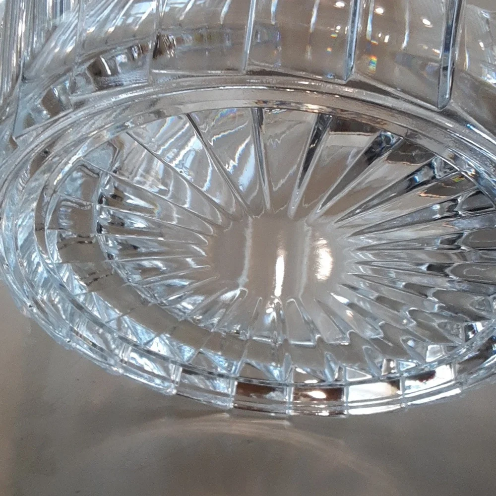 Vintage crystal wine ice bucket with 3 wine glasses, excellent condition